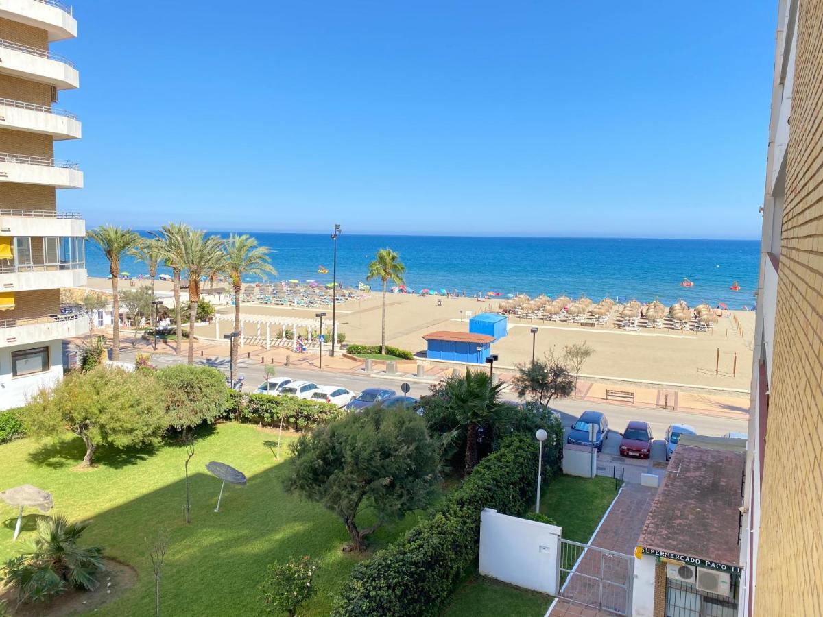 Modern 1 Bedroom Seaside Apartment With Pool Fuengirola Exterior photo
